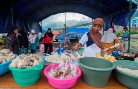 PKR Salurkan Donasi di Lumajang Bantu Korban Erupsi Gunung Semeru