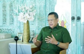 Bamsoet Sumbang 6 Bulan Gaji Ketua MPR untuk Korban Erupsi Gunung Semeru