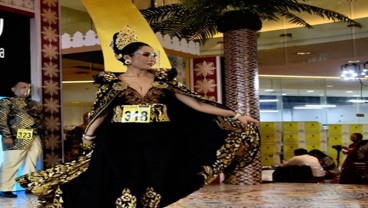 Bella Queen Pebisnis yang Suka Dunia Modeling