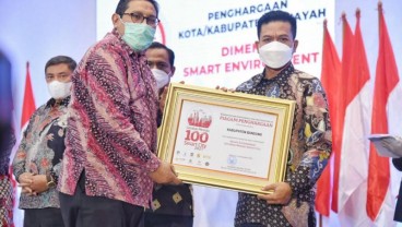 Masterplan dan Implementasi Program Smart City Kabupaten Bandung Diganjar Penghargaan 