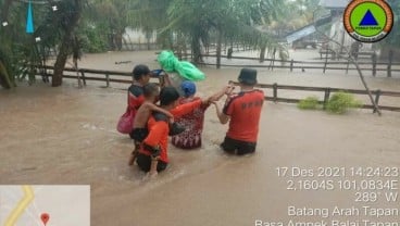 Banjir Pesisir Selatan, Sumatra Barat, Rendam 1.000 Rumah Warga