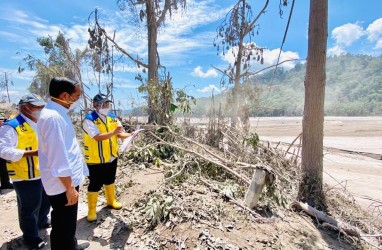  ERUPSI GUNUNG SEMERU  : Pencarian Korban Dihentikan