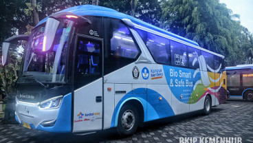 Menhub Tantang Undip Bikin Bus Listrik Anti-Covid-19