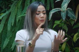 Nirina Zubir Mengaku Pernah Dapat Makian dari Ibu…