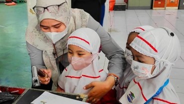 Bangun Hubungan di Hari Ibu, PosAja Gelar Program Menulis Surat untuk Ibu Tercinta