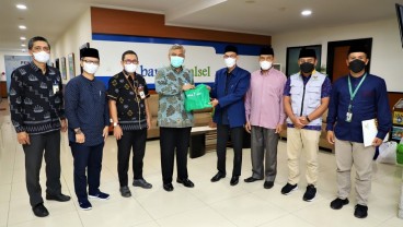 CSR Bersama UPZ Bank Kalsel Serahkan Bantuan untuk Korban Banjir Aluh - Aluh