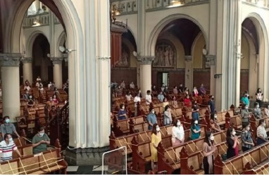 Katedral Jakarta Batasi Ibadah Tatap Muka Misa Natal Hanya untuk 650 Umat