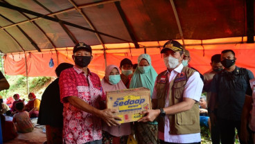 Pemprov Riau Bantu Korban Banjir di Rokan Hulu