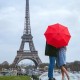 Apa Itu Paris Kiss? Ini 6 Tempat Paling Romantis untuk Berciuman di Paris 