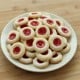 Resep Kue Strawberry Thumbprint untuk Sajian Malam Tahun Baru