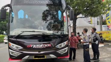 Kudus Larang Kendaraan Wisatawan Luar Daerah Masuk, Nekad Diputar Balik