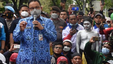 Anies Tetapkan UMP Jakarta Jadi Rp4,6 Juta, Kemnaker Angkat Suara