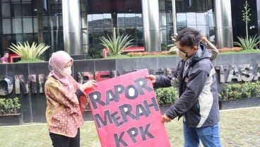 Rapor Mewah KPK dari ICW, Firli Bahuri dapat Nilai Sangat Jelek