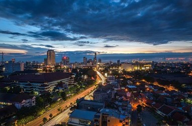 Vaksinasi Covid-19 Dosis Pertama pada Anak di Surabaya Capai 54 Persen
