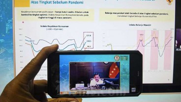 Harapan Menko Luhut untuk OJK: 2022 Tak Ada Lagi Masalah Seperti Tahun Lalu