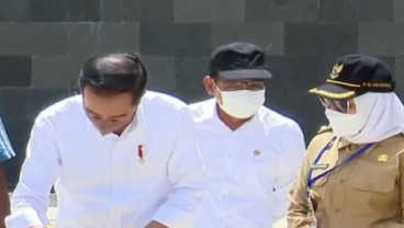 Jokowi Resmikan Bendungan Randugunting di Blora, Jawa Tengah