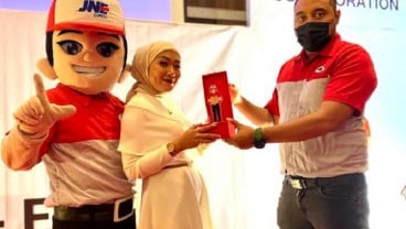 JNE dan Faris Fashion Gelar Workshop Jago Bisnis untuk Emak-emak