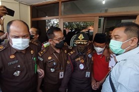 Terbukti Perkosa Belasan Santriwati, Herry Wirawan…