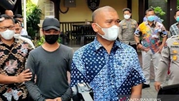 Polisi Tetapkan Pelaku Penendang Sesajen di Semeru Jadi Tersangka