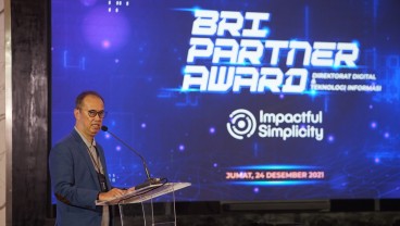 Hadirkan Solusi IT Terbaik bagi Nasabah, BRI Berikan Penghargaan pada Mitra Bisnis