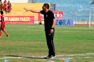 Sembilan Pemainnya Absen Lawan PSIS, ini Penjelasan Manajemen Arema