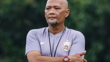 Persija Langsung Tunjuk Sudirman untuk Gantikan Angelo Alessio