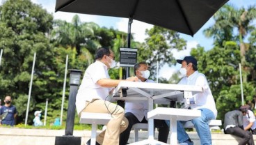 Saung Tenaga Surya Hadir di Taman Tegalega