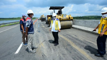 Menteri PUPR Minta Perbaikan Jalan Tol Trans Sumatra yang Rusak di Percepat