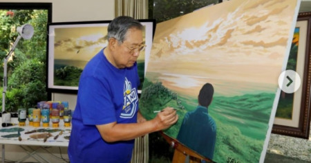 SBY Melukis Selang Infus