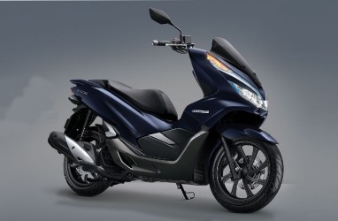 Duel Motor Hybrid: New Yamaha Fazzio vs Honda PCX e:HEV