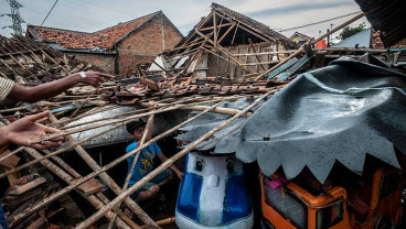 Sejumlah Rumah di Rangkasbintung Roboh Diterjang Hujan Lebat Disertai Angin Kencang