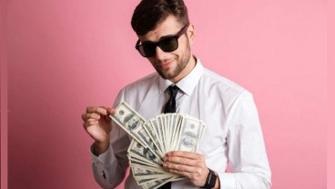 Apa itu Flexing yang Dilakukan Crazy Rich? Ini Kata Rhenald Kasali 