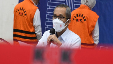 Korupsi Dana PEN, KPK Tahan Eks Dirjen Kemendagri Ardian Noervianto