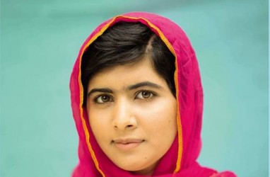 Peraih Hadiah Nobel Malala Sebut Larangan Jilbab di India Mengerikan