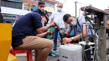 PPI Guyur 22.000 Liter Minyak Goreng Murah untuk Pedagang Pasar Tradisional