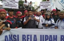 JHT Dicairkan setelah Usia 56 Tahun, Buruh Desak Jokowi Pecat Ida Fauziyah