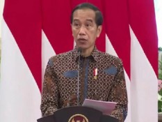 Foto Jokowi Disejajarkan dengan Soeharto, YLBHI: Banyak Kebijakan yang Otoriter