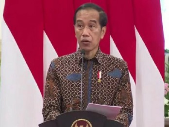 Foto Jokowi Disejajarkan dengan Soeharto, YLBHI: Banyak Kebijakan yang Otoriter