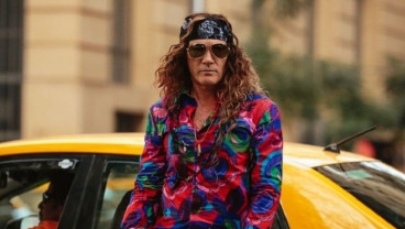Bioskop Trans TV Sinopsis Gun Shy: Aksi Kocak Antonio Banderas Selamatkan Istrinya
