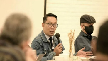 Salah Pencet saat Zoom, Ridwan Kamil: Untung Pak Luhut Binsar Nggak Lihat