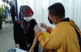Tingkat Vaksinasi Dosis Pertama Belum Mencapai 70 Persen di 3 Provinsi Ini