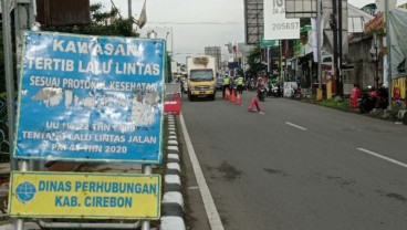Akses Masuk Kota Cirebon Dijaga Petugas, Warga Diminta Tunjukkan Surat Vaksin