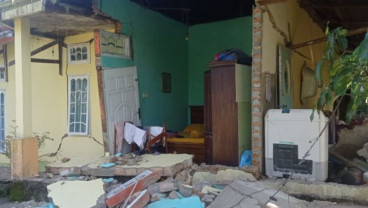 Update Gempa Sumbar: 11 Orang Meninggal, 13.000 Jiwa Mengungsi