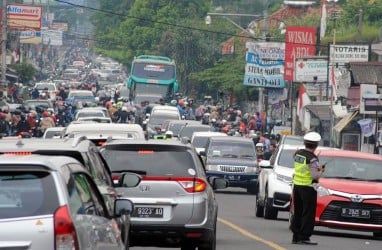 Polisi Bantah Ada Warga Meninggal saat Terjebak Macet di Puncak