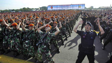 Presiden Jokowi Minta TNI-Polri Dukung Transformasi Ekonomi dan Digital