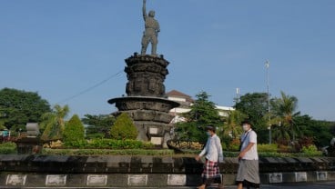 Wisatawan Asing Mulai Meramaikan Bali Kembali