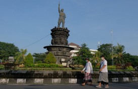 Wisatawan Asing Mulai Meramaikan Bali Kembali
