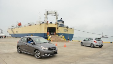 PUSAT LOGISTIK : Priok dan Patimban Jadi Hub