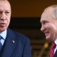 Erdogan Telepon Putin, Desak Rusia Hentikan Invasi ke Ukraina
