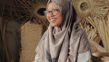 Mega Puspita Kembangkan Bisnis Studio Dapur dari Anyaman Bambu